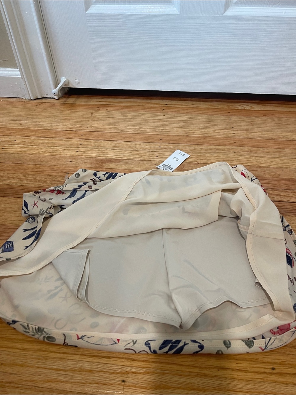 Abercrombie & Fitch Cream Nautical Print Skater Skirt with Navy & Red Accents - Picture 7 of 7